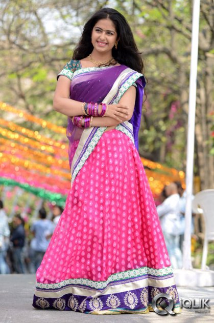 Avika-Gor-at-Lakshmi-Raave-Maa-Intiki-Movie-Opening